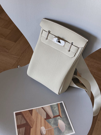 Hermès | Hac a dos PM 冰川白 內裡拼接藍色