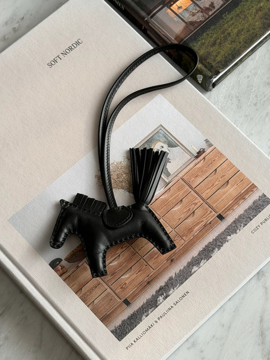 Hermès | Rodeo 小飛馬吊飾 黑色 蜥蜴皮
