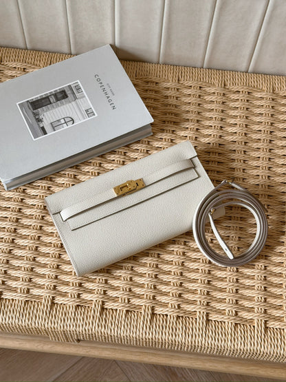 <NS - 全新閒置品> Hermès | Kelly To Go 奶昔白 金釦