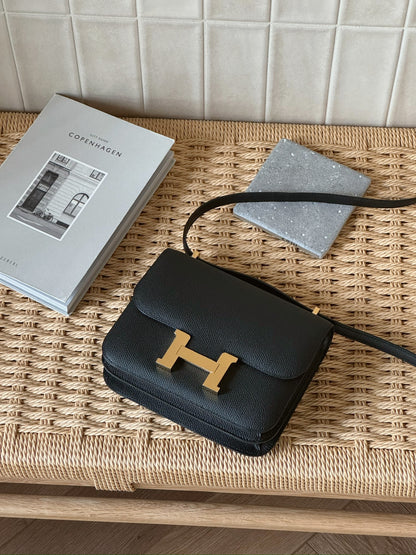 Hermès | Mini Constance 黑色 金釦