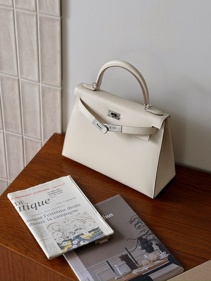 <NS - 全新閒置品> Hermes | Kelly 28 奶昔白 銀釦