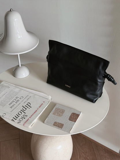 Loewe | Mini Flamenco 迷你福袋 黑色