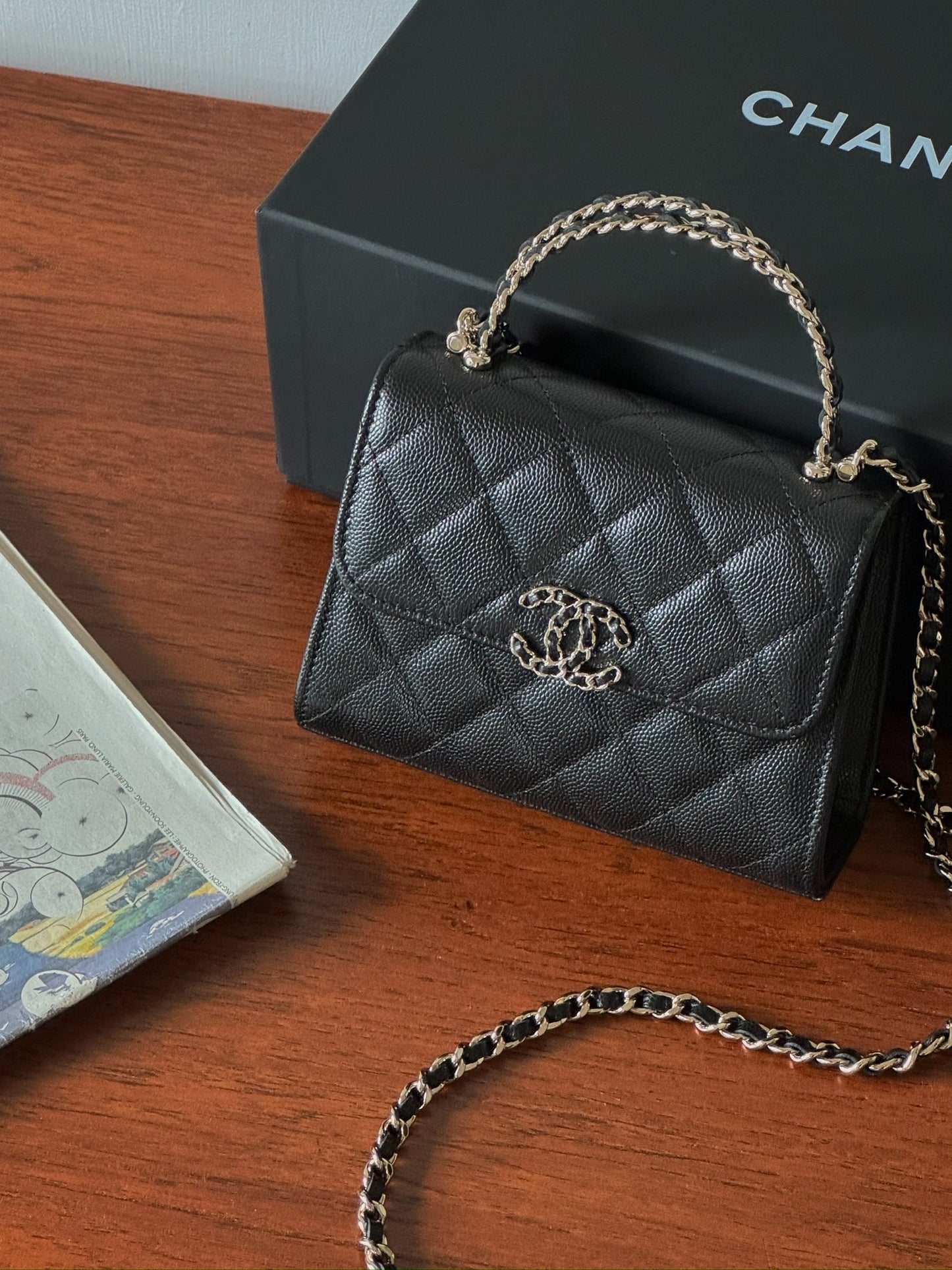 Chanel | Kelly Bag 豎版 皮穿鏈提把款 黑色