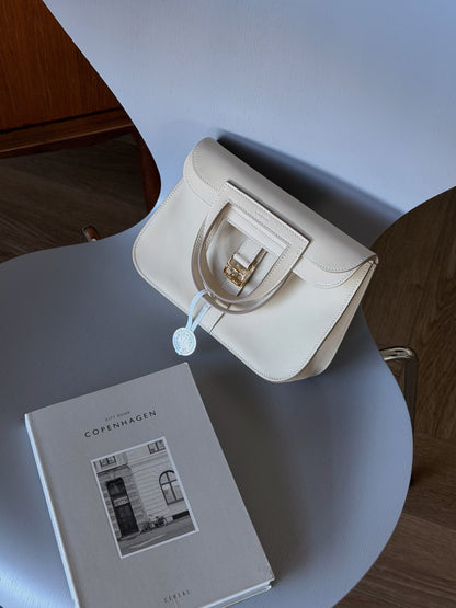 Hermès Mini Halzan 奶昔白 金釦