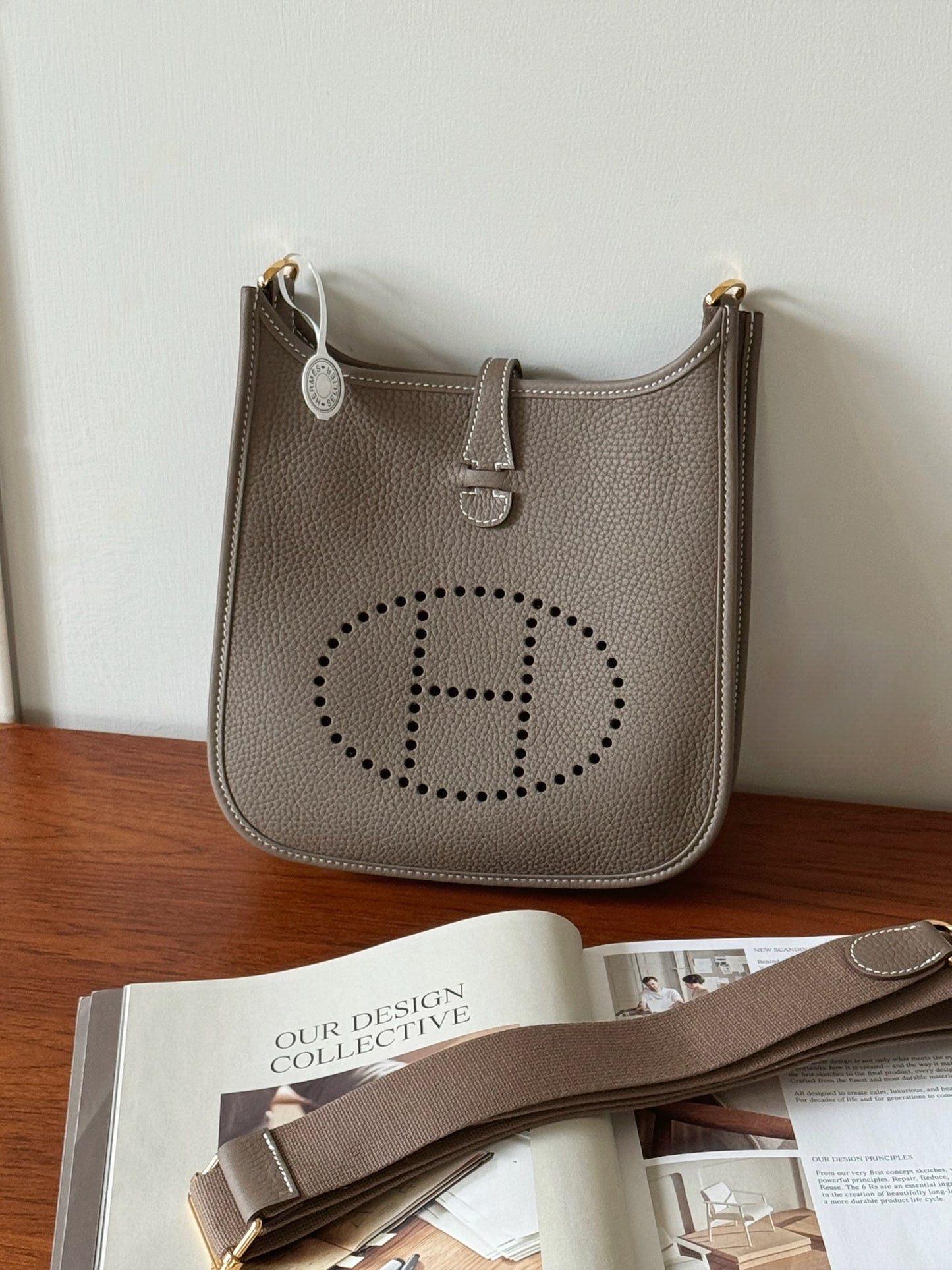 Hermès | Evelyne 23 大象灰 金釦