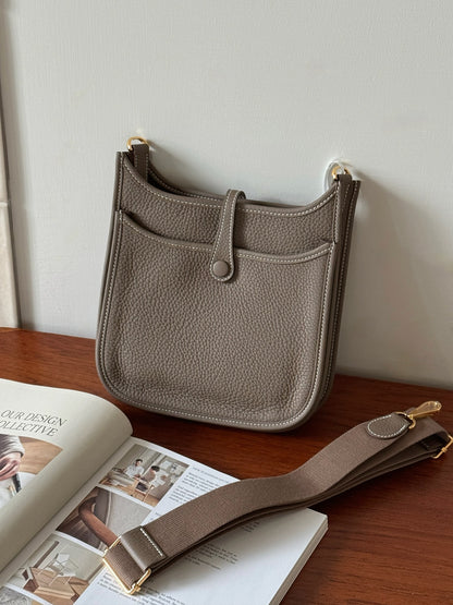 Hermès | Evelyne 23 大象灰 金釦
