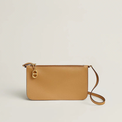 Hermès | Zipengo to go pouch 餅乾色 金釦