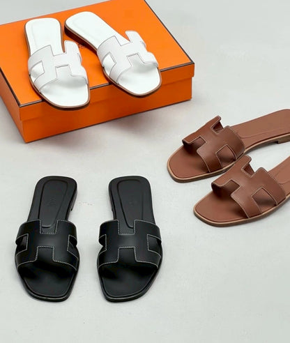Hermès | Oran 涼鞋 黑色