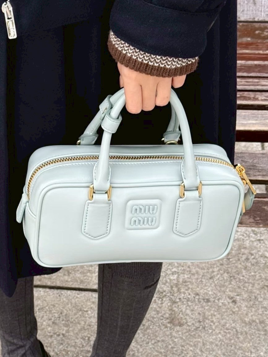 Miu Miu | Arcadie 皮革手袋 湖水藍