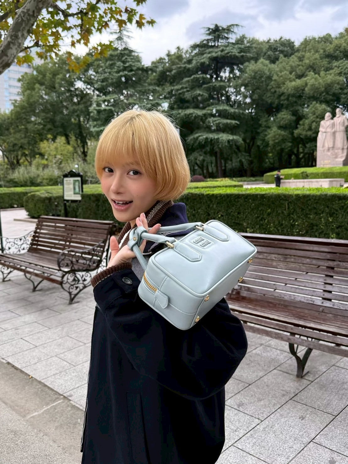 Miu Miu | Arcadie 皮革手袋 湖水藍