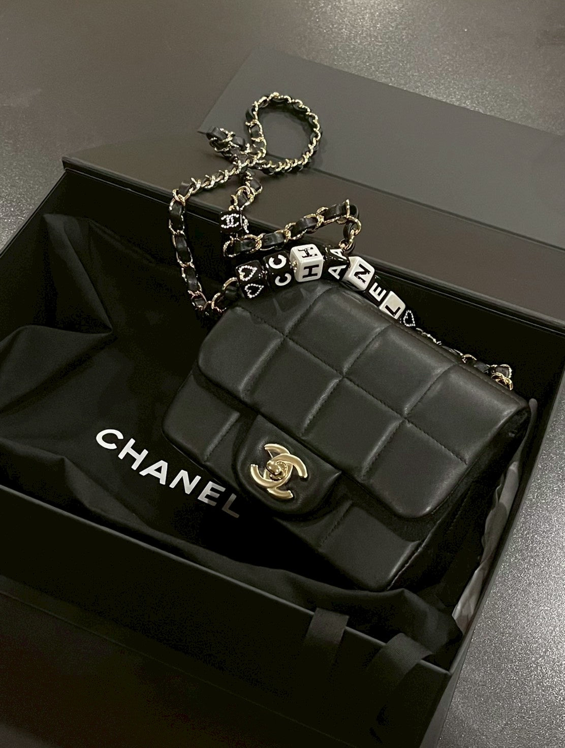 <NS - 全新閒置品> Chanel | 23C 限定款 骰子方胖子 黑色 金釦