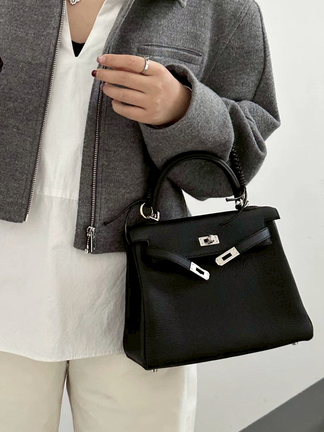 Hermès | Kelly 25 黑色 銀釦