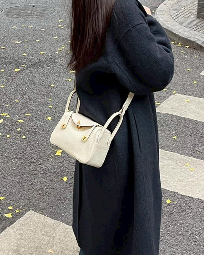 Hermès | Mini Lindy 奶昔白 金釦