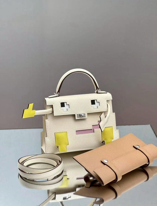 Hermès | Kelly Doll Picto 奶油白