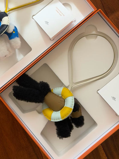 Hermès | Budy 泳圈小狗 黑色 x 沙丘色&nbsp;