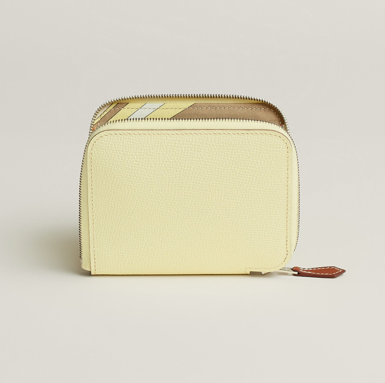 Hermès | 絲巾短夾 米爾頓黃 x 繽紛馬戲團內裡