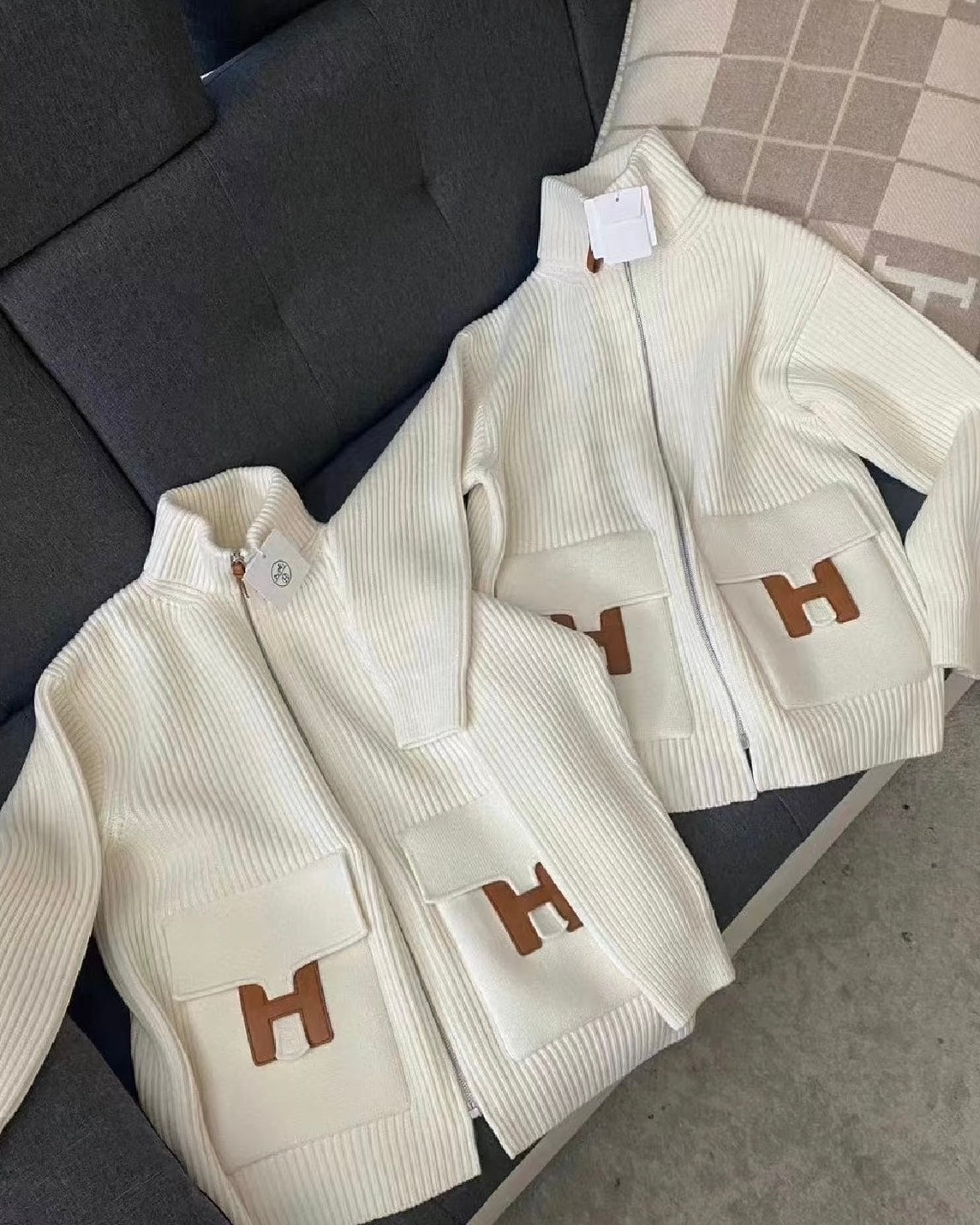 Hermès | 羊毛柔軟針織夾克 白色