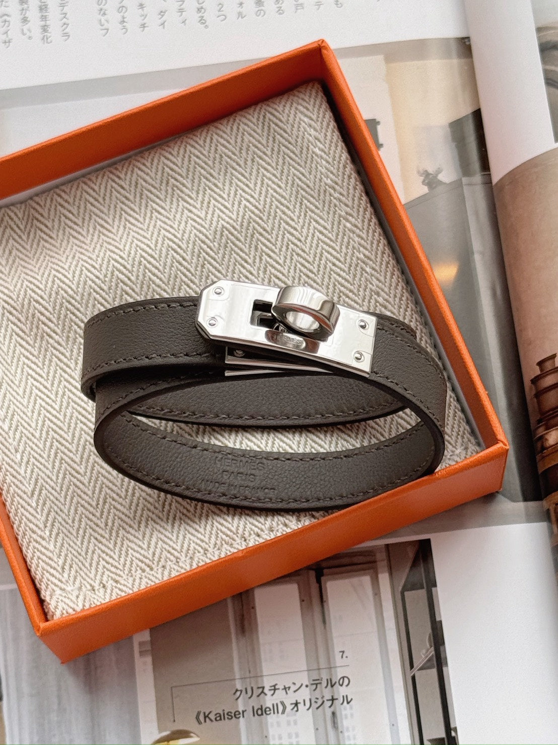 Hermès | Kelly Double 手環 錫器灰