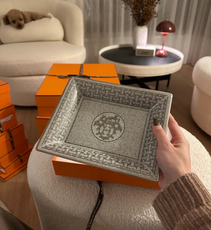 Hermès | Mosaique au 24 瓷盤 灰色