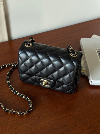 <NS - 全新閒置品> Chanel | 方胖 黑色 金釦 羊皮