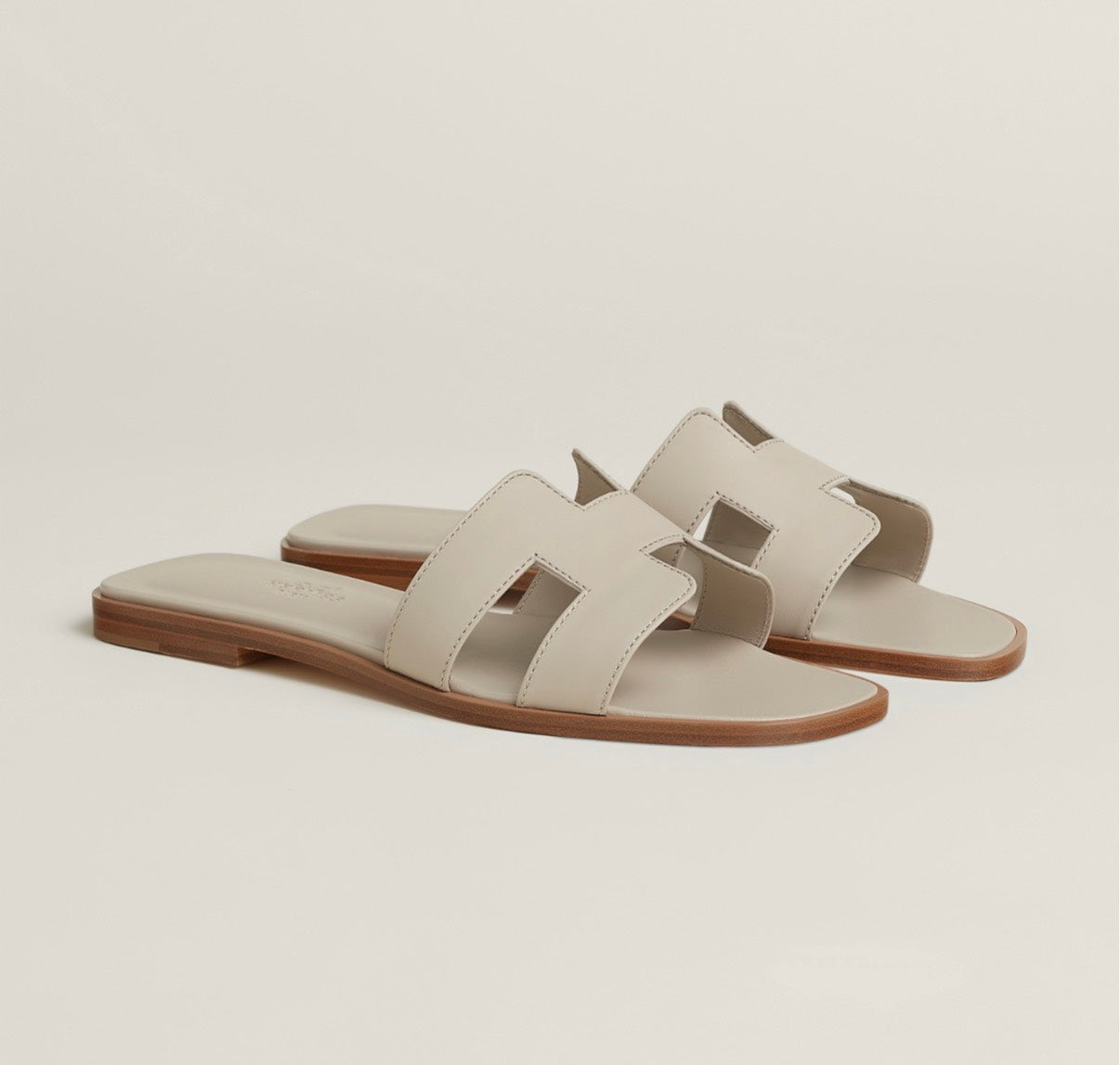 Hermès | Oran 涼鞋 米色