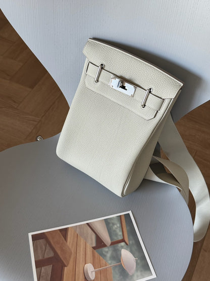 Hermès | Hac a dos PM 冰川白 內裡拼接藍色