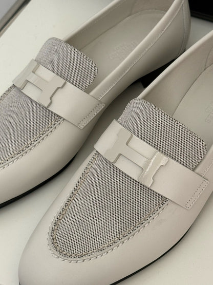 Hermès | Paris 樂福鞋 白色