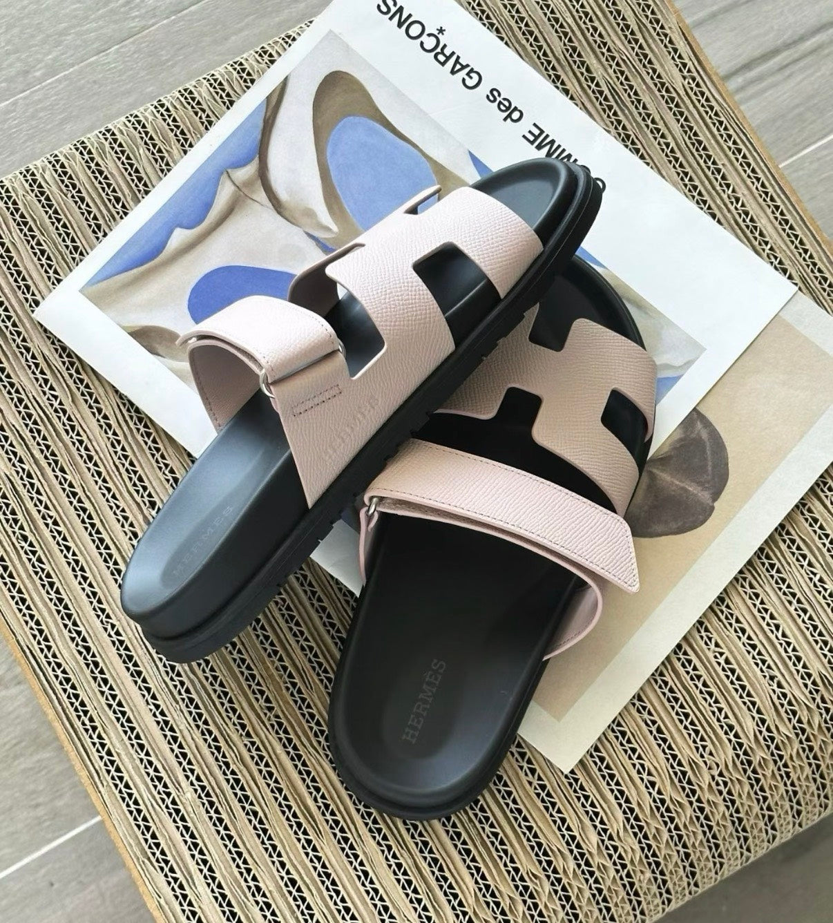 Hermès | 二舅涼鞋 陶瓷粉
